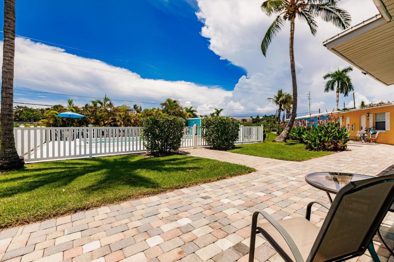 Poolfront Cottage Near Beach With Full Kitchen! Fort Myers Exterior foto